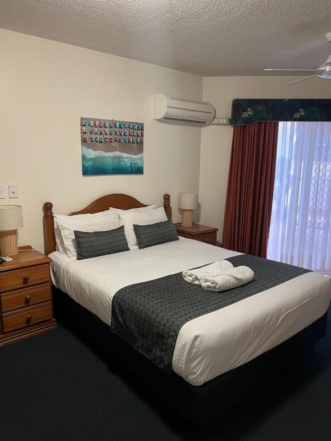 White Crest Apartments Hervey Bay Exterior photo