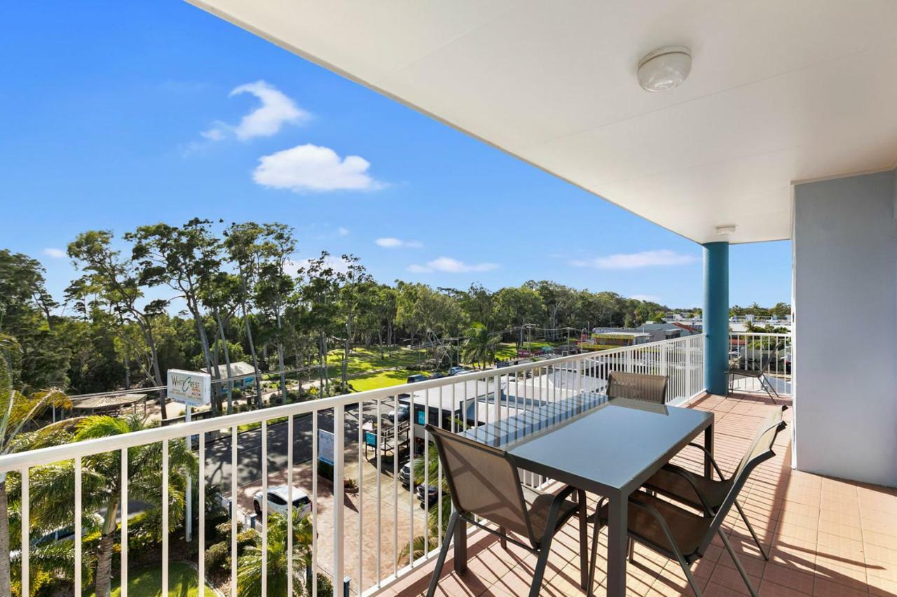 White Crest Apartments Hervey Bay Exterior photo