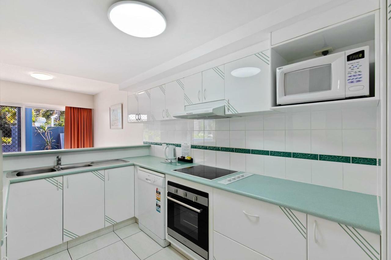 White Crest Apartments Hervey Bay Exterior photo