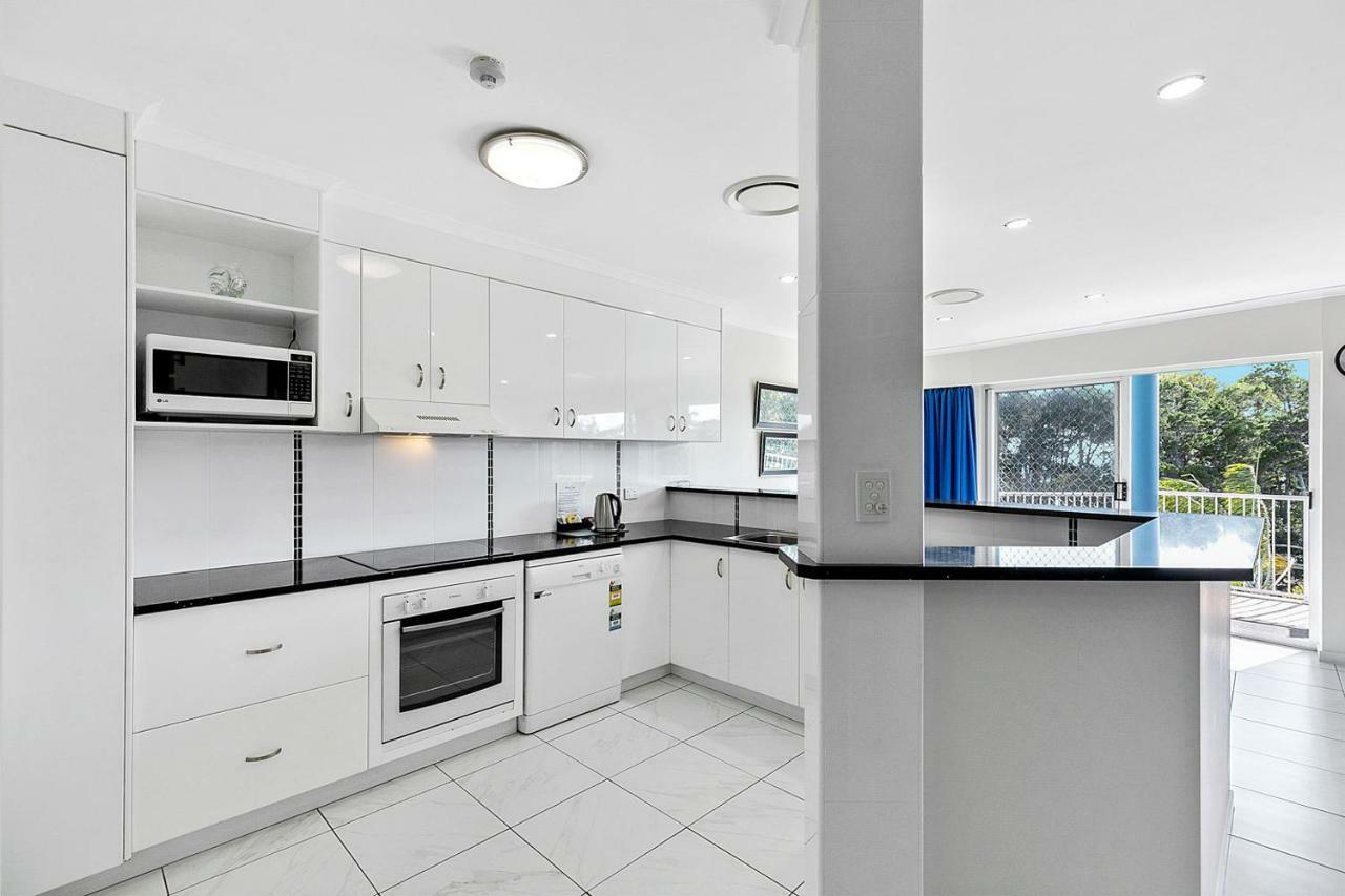 White Crest Apartments Hervey Bay Exterior photo